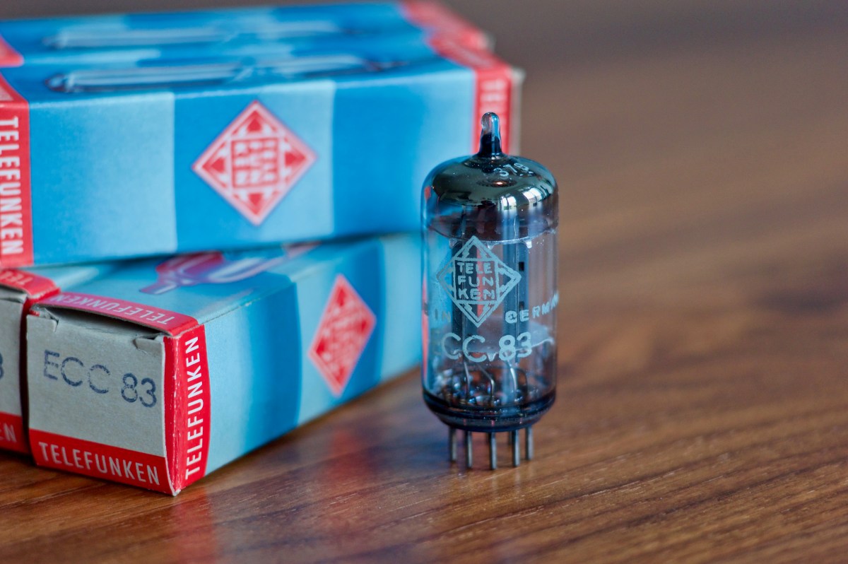 Introducing a Legend, Telefunken ECC83 Smooth Plates – Medialux